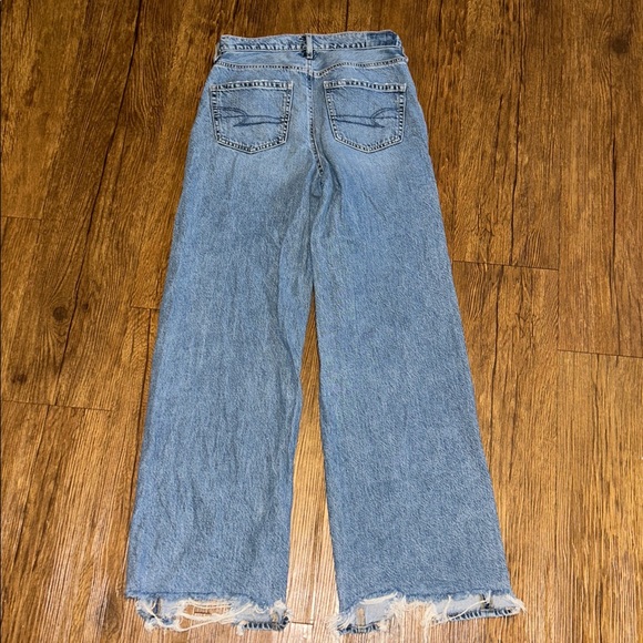 American Eagle Outfitters Light Blue Wide Leg Jeans - Picture 6 of 7